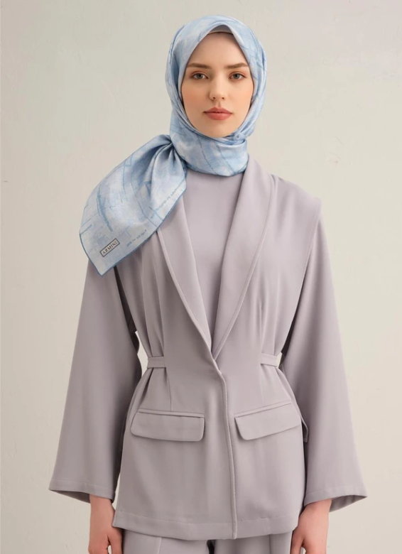 Armine Sura İpek Eşarp 9339-07 Mavi Karışık Desen 