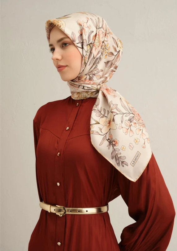 Armine Sura İpek Eşarp 9347-02 Krem Karışık Desen 