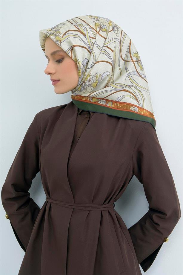 Armine Sura Saf İpek Eşarp 9512 - 88 Krem Yeşil Batik Desen