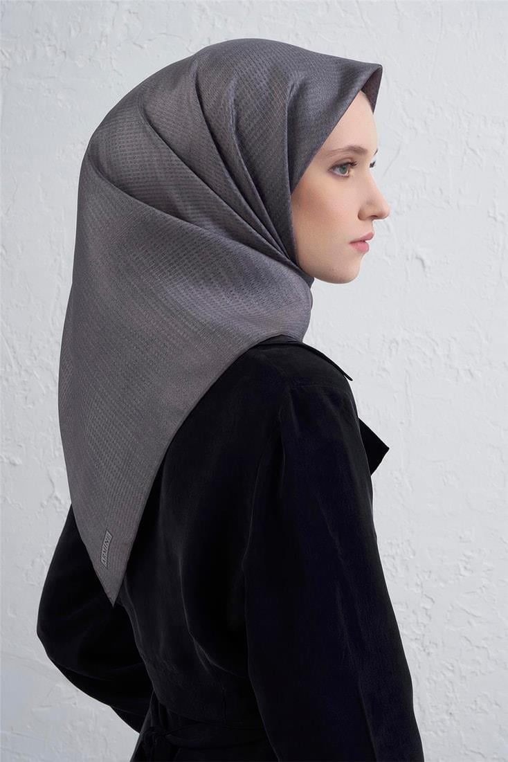 Armine Sura Saf İpek Eşarp IST 9415 - 37 Füme  Düz Desen