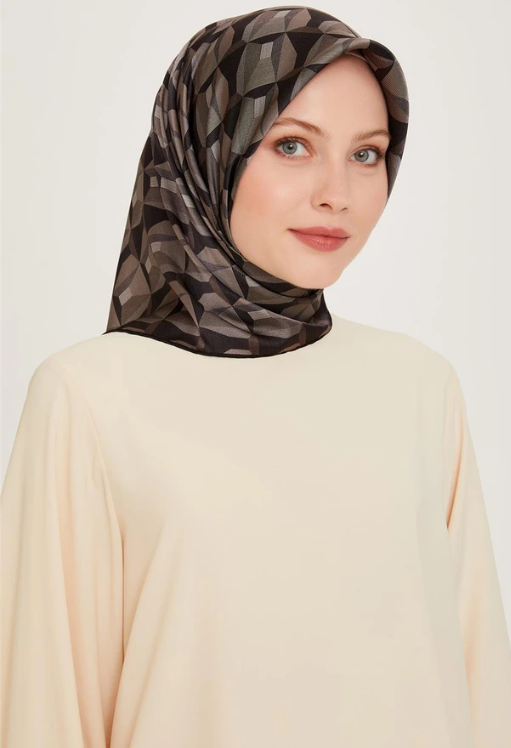 Armine Tivil İpek Eşarp 9204-83 Siyah Karışık Desen 