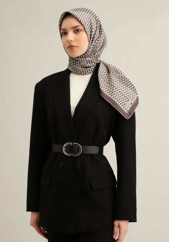 Armine Tivil İpek Eşarp 9319-08 Gri Karışık Desen 