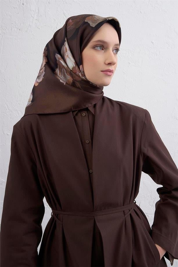 Armine Tivil Saf İpek Eşarp 9419 - 84 Acı Kahve Karışık Desen 