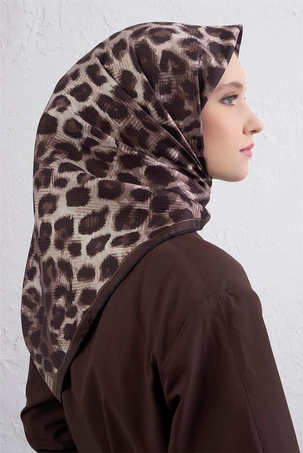 Armine Tivil Saf İpek Eşarp 9425-53 Acı Kahve Karışık Desen Renk