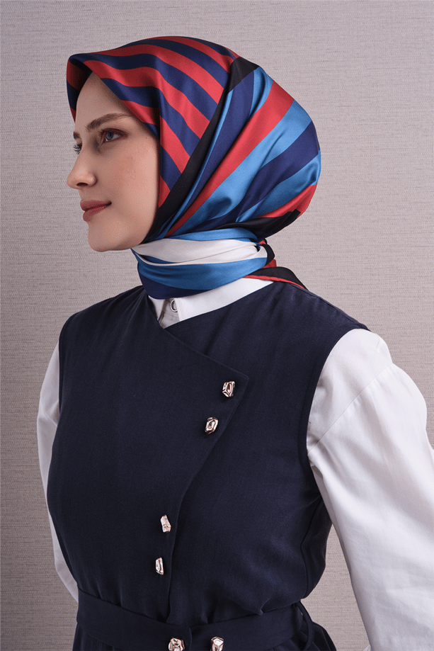 Armine Tivil Saf İpek Eşarp 9615 58 Siyah Geometrik Desen 