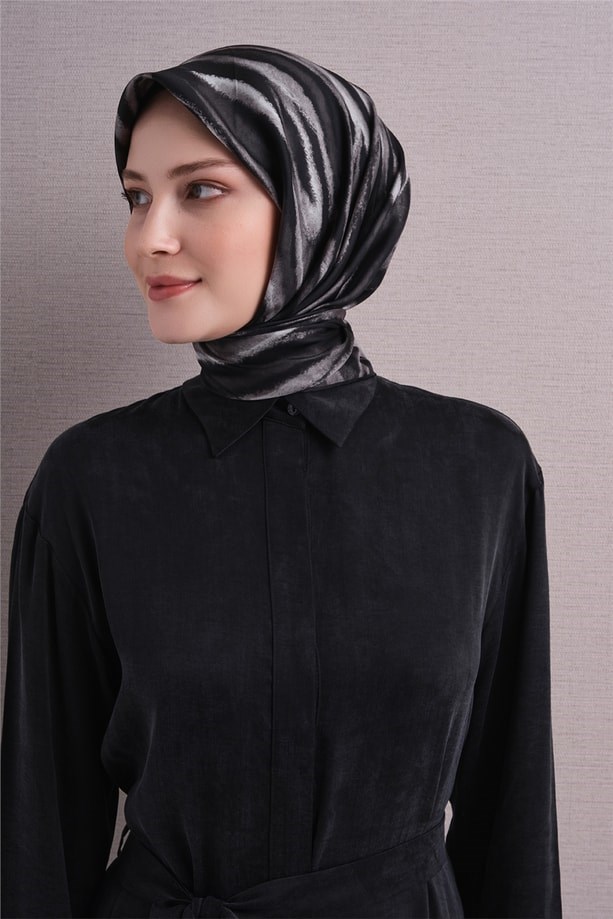 Armine Tivil Saf İpek Eşarp 9629 80 Siyah - Gri Zebra Desen 
