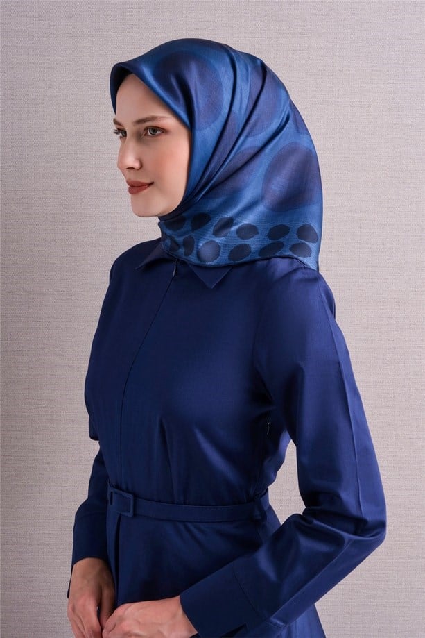 Armine Tivil Saf İpek Eşarp 9637 83  Lacivert Pauntiye Desen 