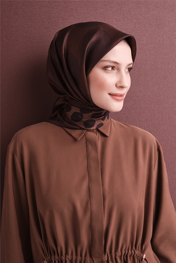 Armine Tivil Saf İpek Eşarp 9637 84 Bronz Kahve Pauntiye Desen 