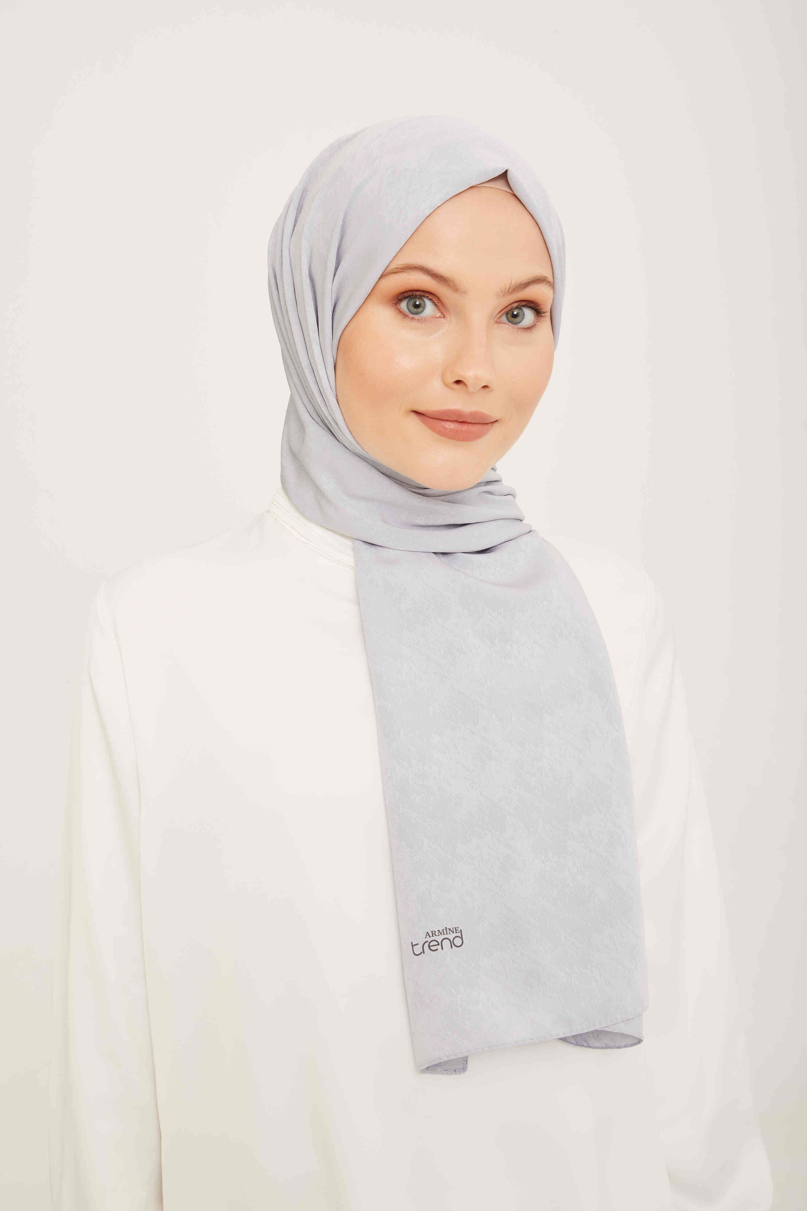 Armine Trend J.Capri Gümüş Düz Renk Şal IST 8 - 355