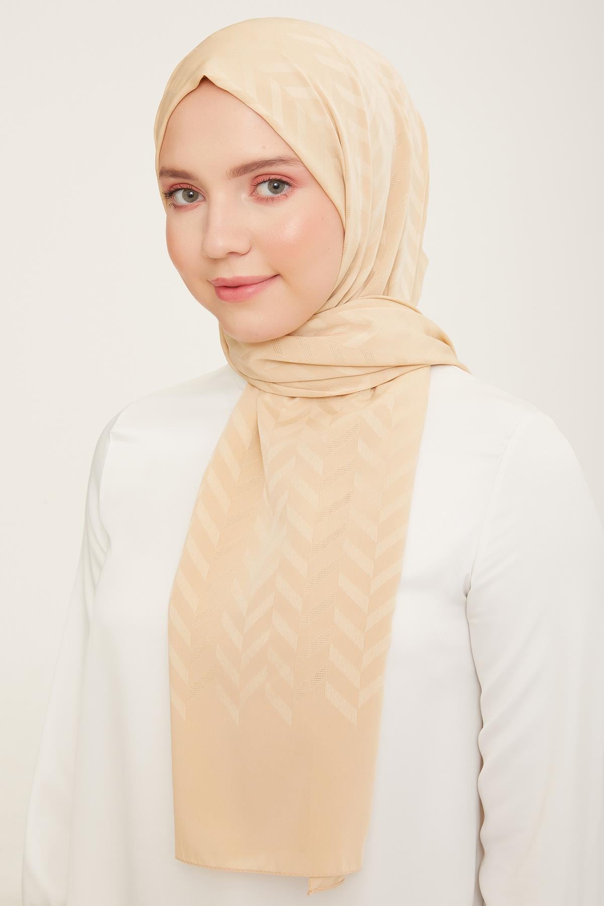 Armine Trend J.Capri Koyu BeJ Rengi Desenli Şal IST 1 - 322