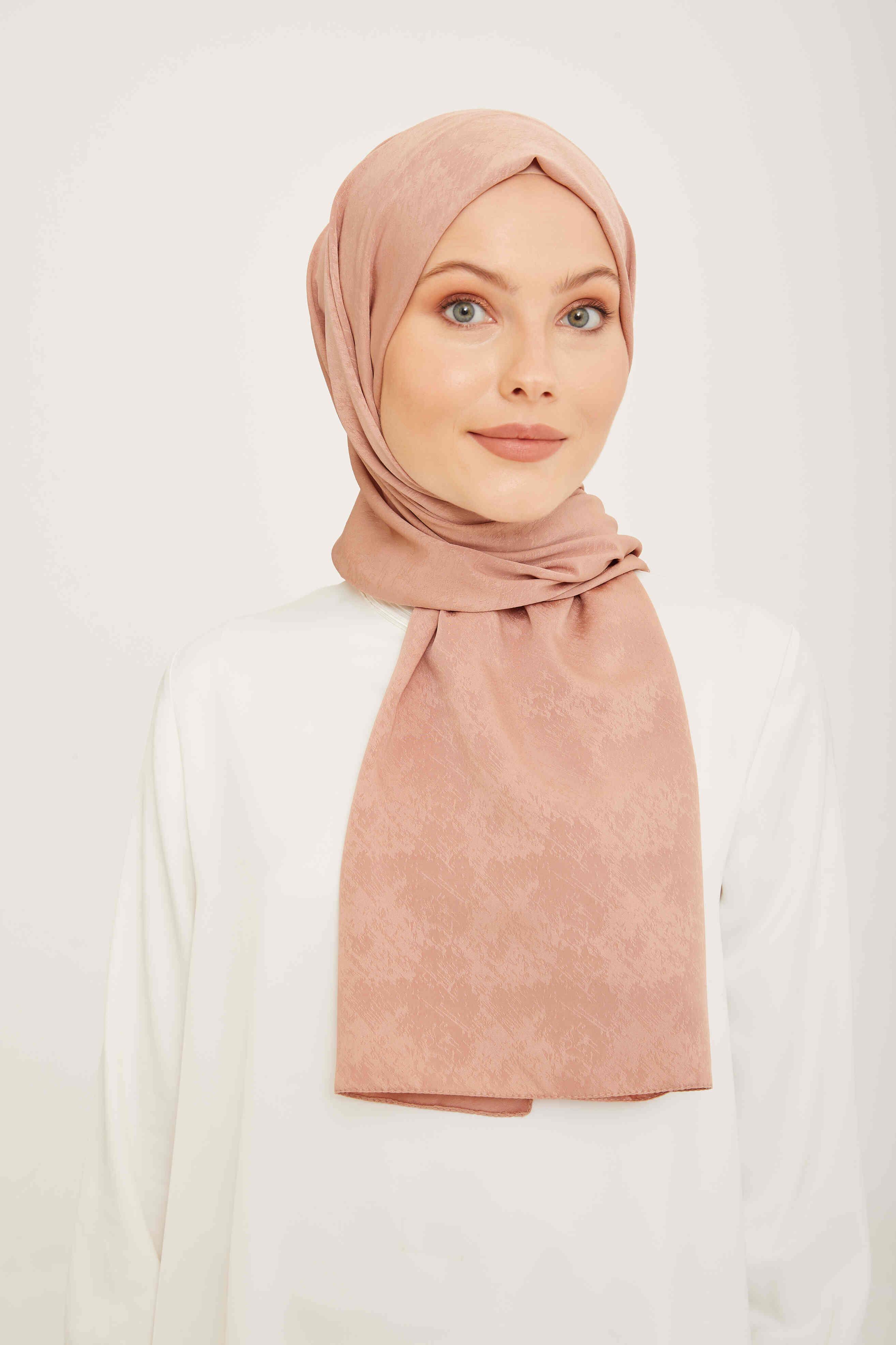 Armine Trend J.Capri Koyu Nude Düz Renk Şal 8-106