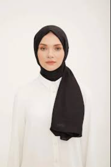 Armine Trend Siyah Leo Şal IST 83