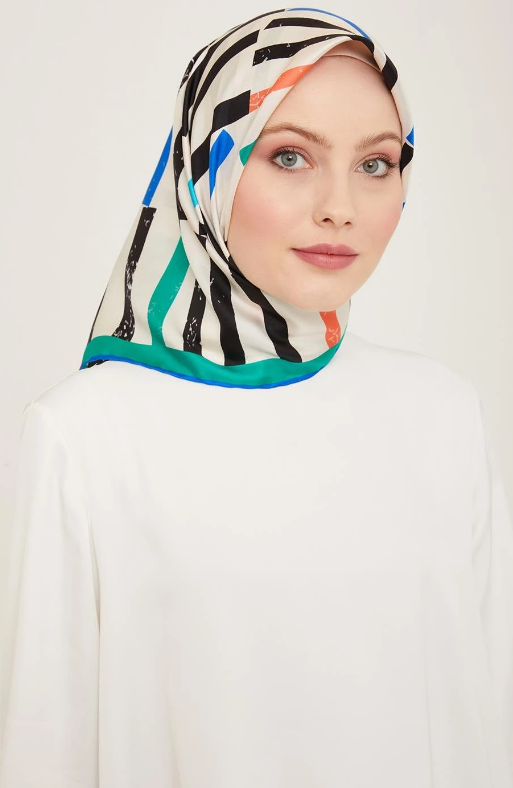 Armine Yeşil-Beyaz Çizgi Desen Tivil İpek Eşarp 9101-82
