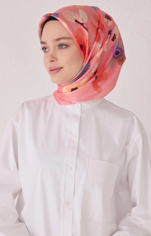Belli Tivil İpek Eşarp 4033-34 Pembe Karışık Desen 