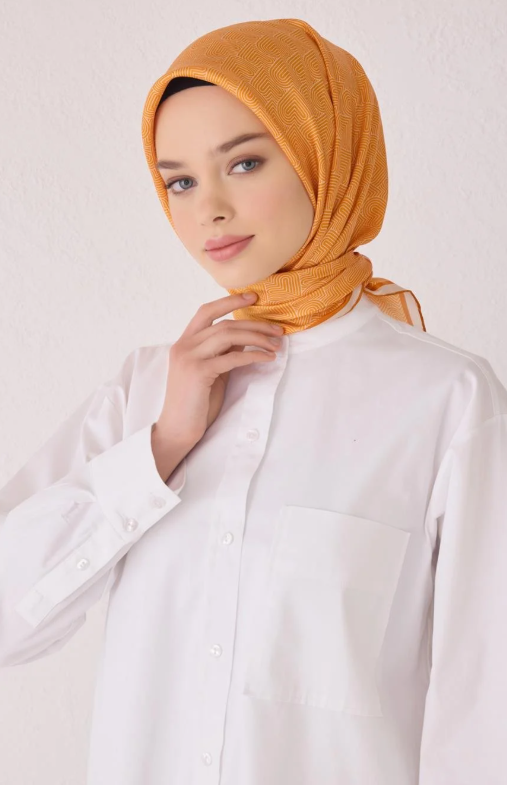 Belli Tivil İpek Eşarp 4055-38 Turuncu Karışık Desen 