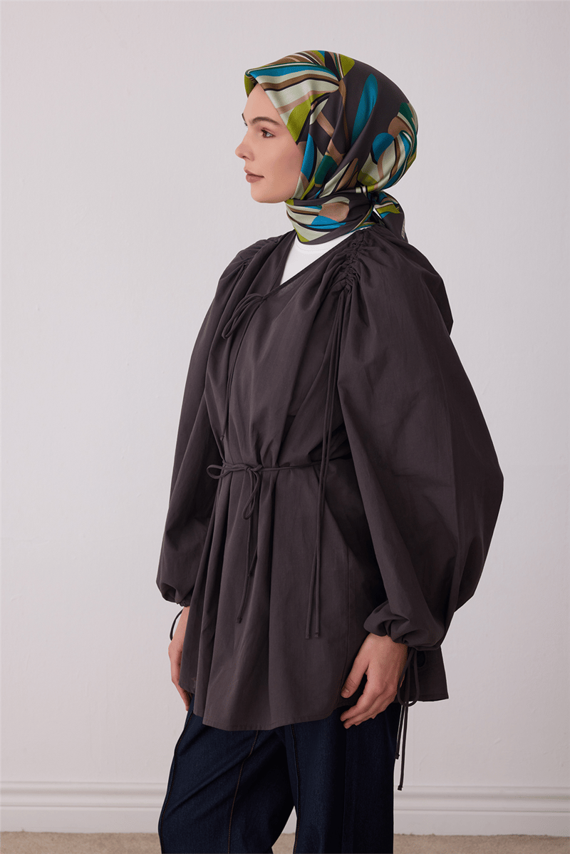 Belli Tivil İpek Eşarp Gri 4410 31 Çiçek Desen