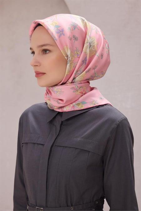 Belli Tivil Saf İpek Eşarp 4210 - 86 Pembe Çiçek Desen