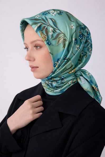 Belli Tivil Saf İpek Eşarp IST 4320 - 50 Mint Yeşili Biber Desen