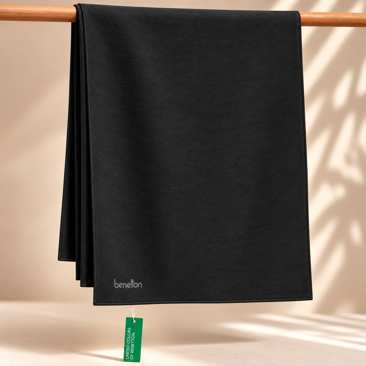 Benetton Siena Şal 1021 002 Siyah Düz Desen