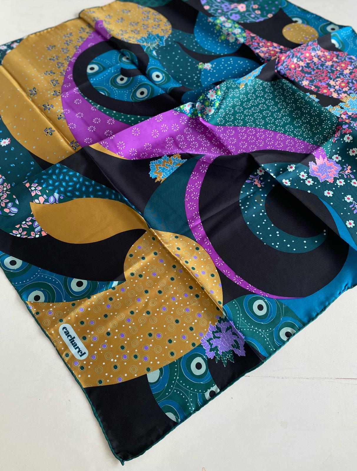 Cacharel Defolu Tivil İpek Eşarp 45824 Yeşil Karışık Desen