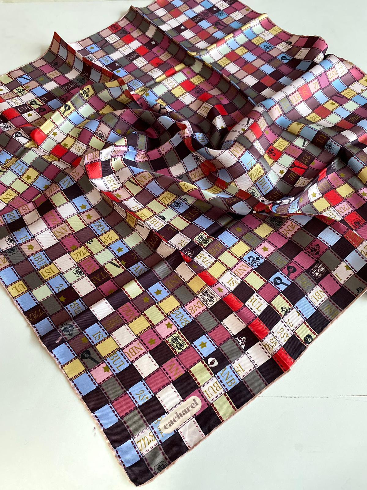 Cacharel Defolu Tivil İpek Eşarp 41976 Mavi Karışık Desen