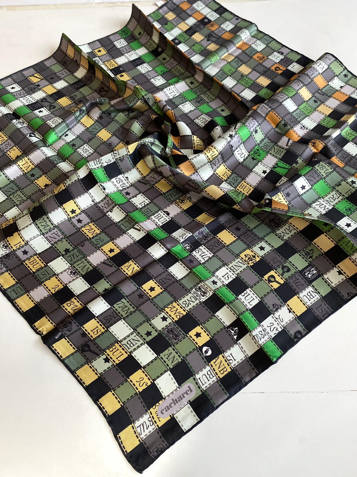 Cacharel Defolu Tivil İpek Eşarp 41987 Siyah Karışık Desen