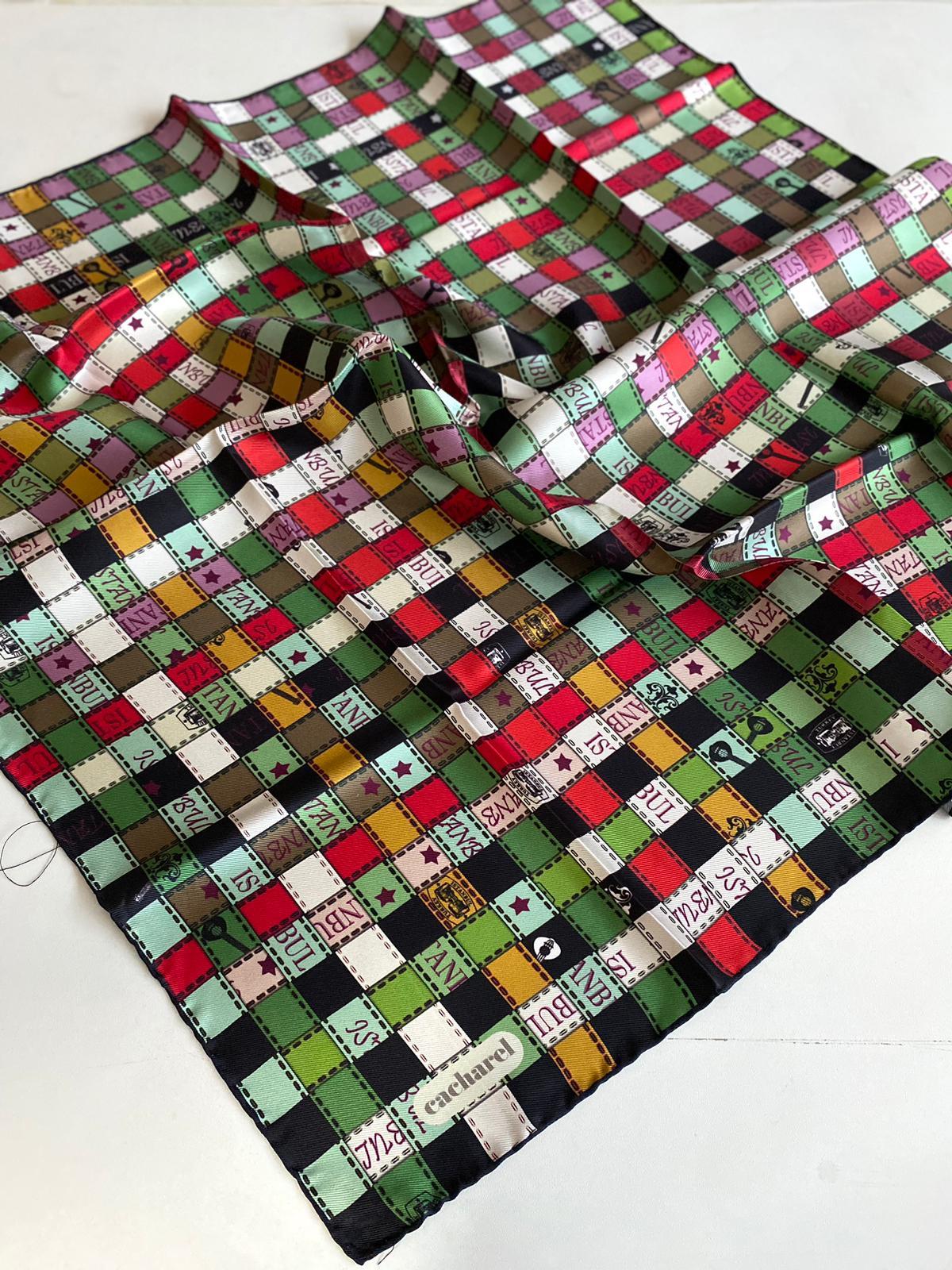 Cacharel Defolu Tivil İpek Eşarp 41988 Beyaz Karışık Desen