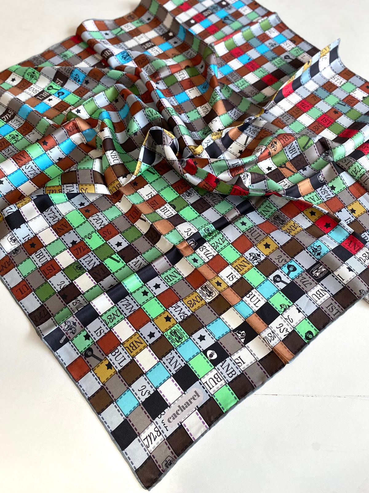 Cacharel Defolu Tivil İpek Eşarp 41996 Yeşil Karışık Desen