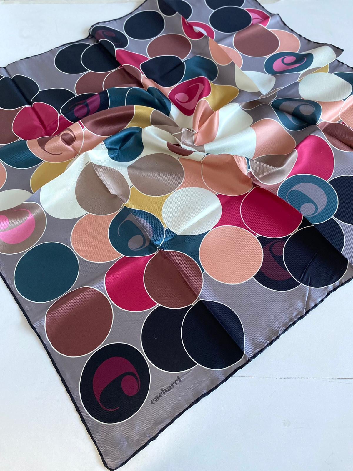 Cacharel Defolu Tivil İpek Eşarp 43547 Füme Karışık Desen