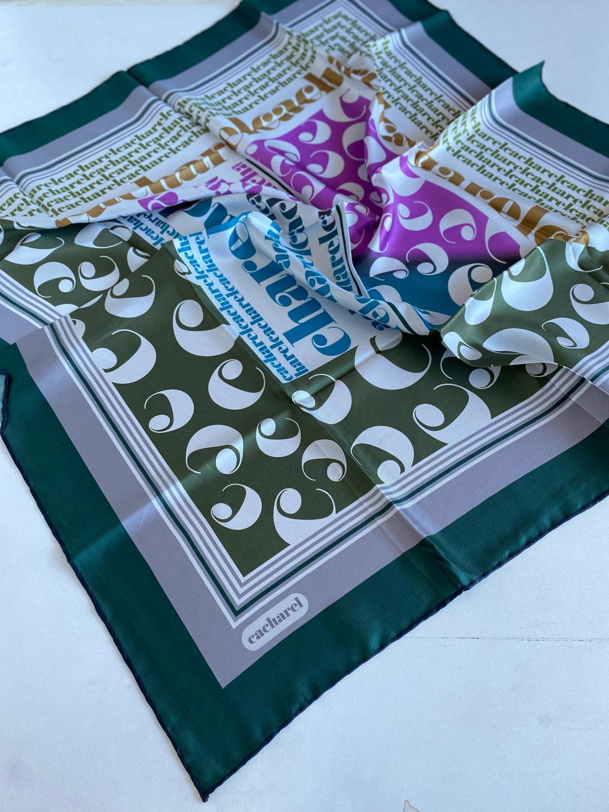 Cacharel Defolu Tivil İpek Eşarp 45923 Yeşil Karışık Desen