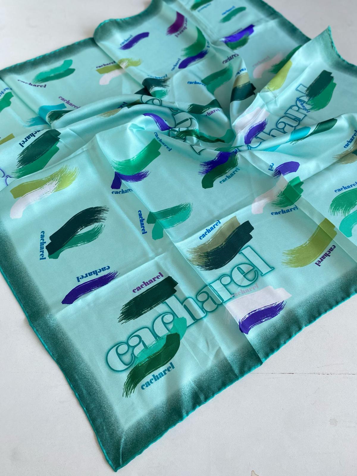 Cacharel Defolu Tivil İpek Eşarp 46448 Yeşil Karışık Desen