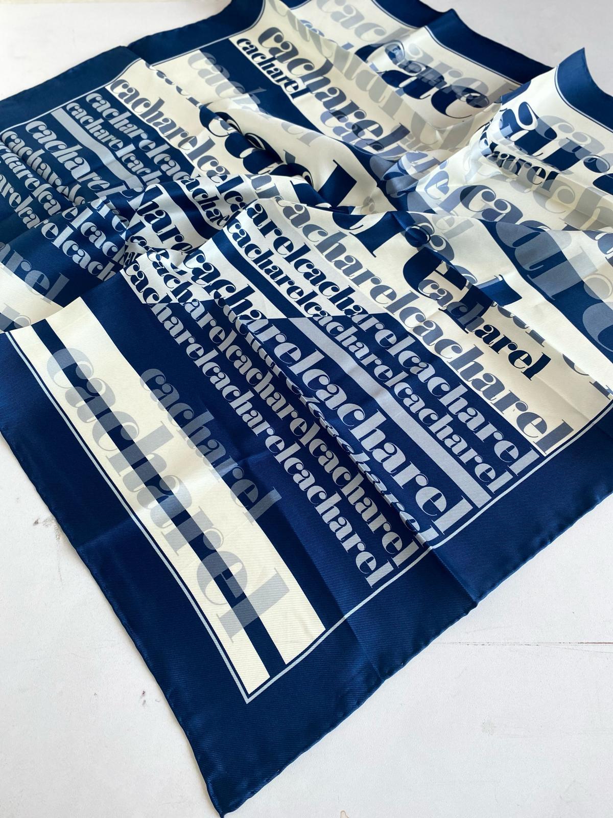 Cacharel Defolu Tivil İpek Eşarp 46461 Lacivert Karışık Desen