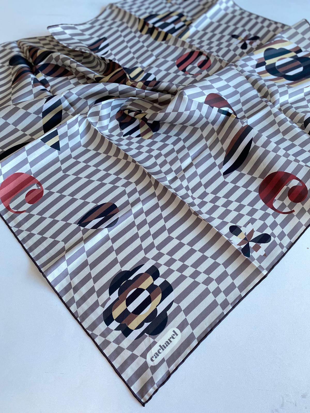 Cacharel Krem Karma Desen Tivil İpek Eşarp 8850313  -  931