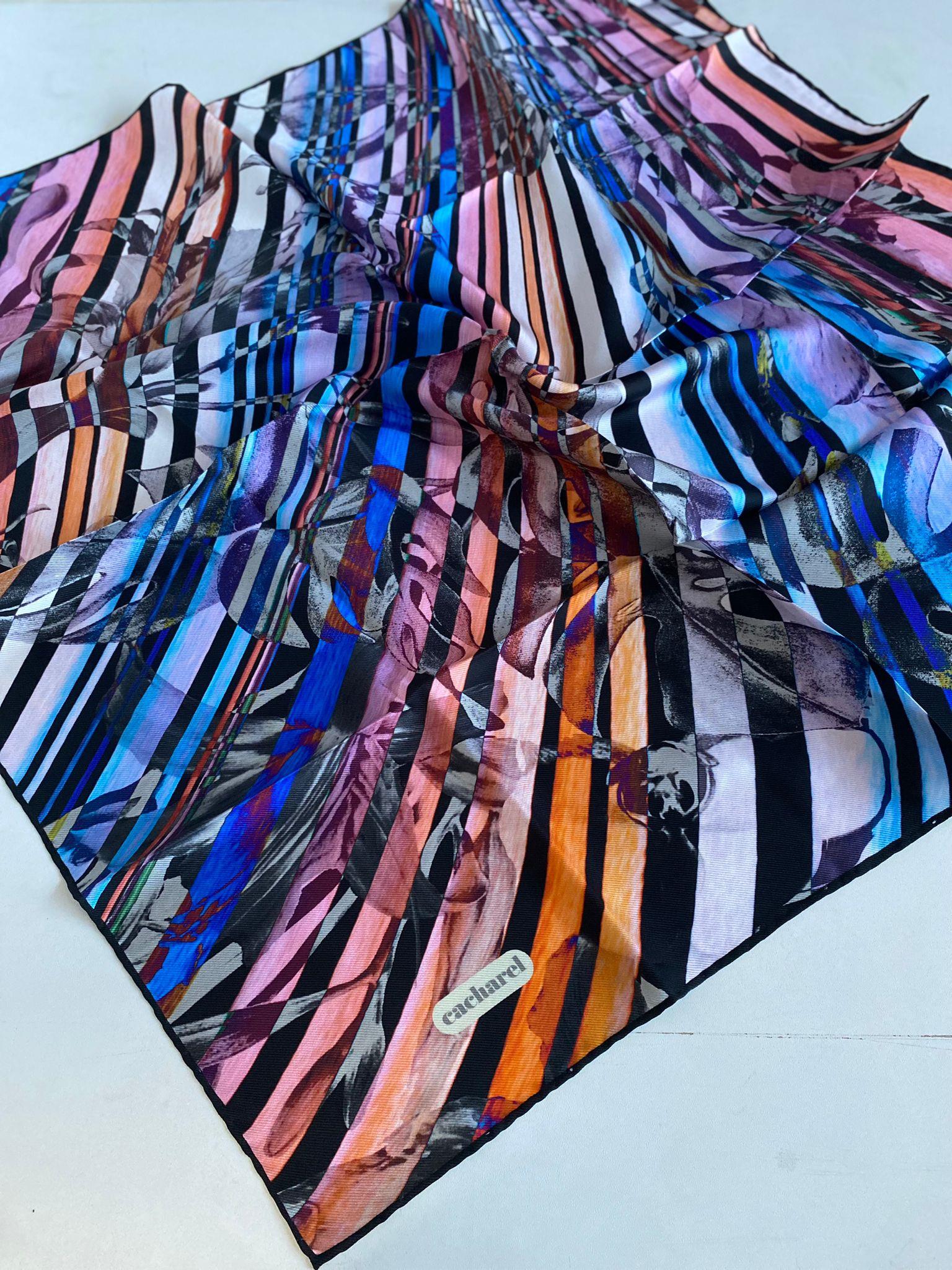 Cacharel Tivil İpek Eşarp 43567 Siyah Karışık Desen