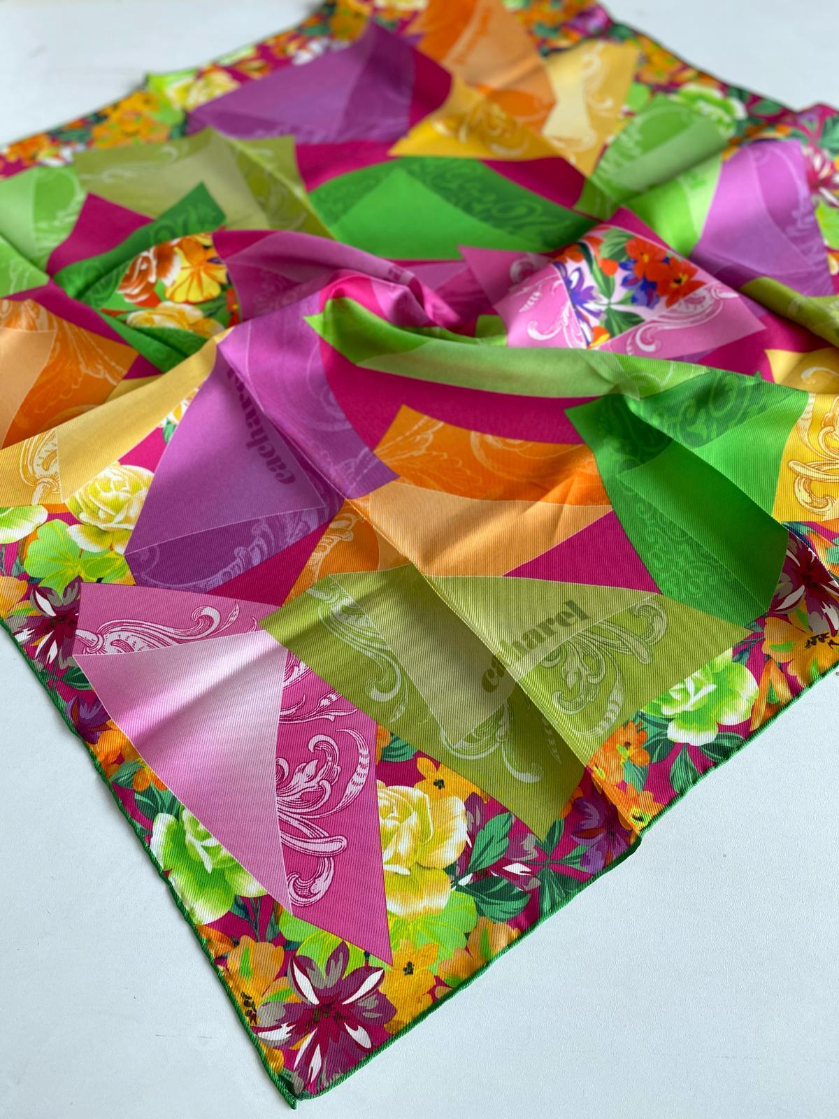 Cacharel Tivil İpek Eşarp 46499 Yeşil Karışık Desen