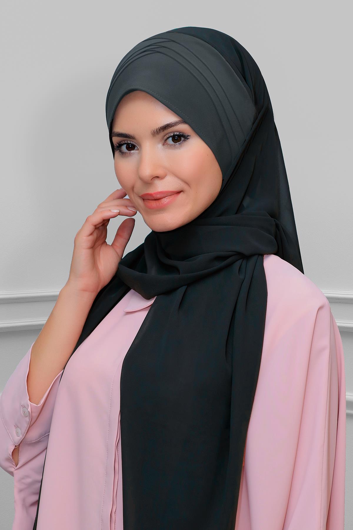 shawl tied behind back