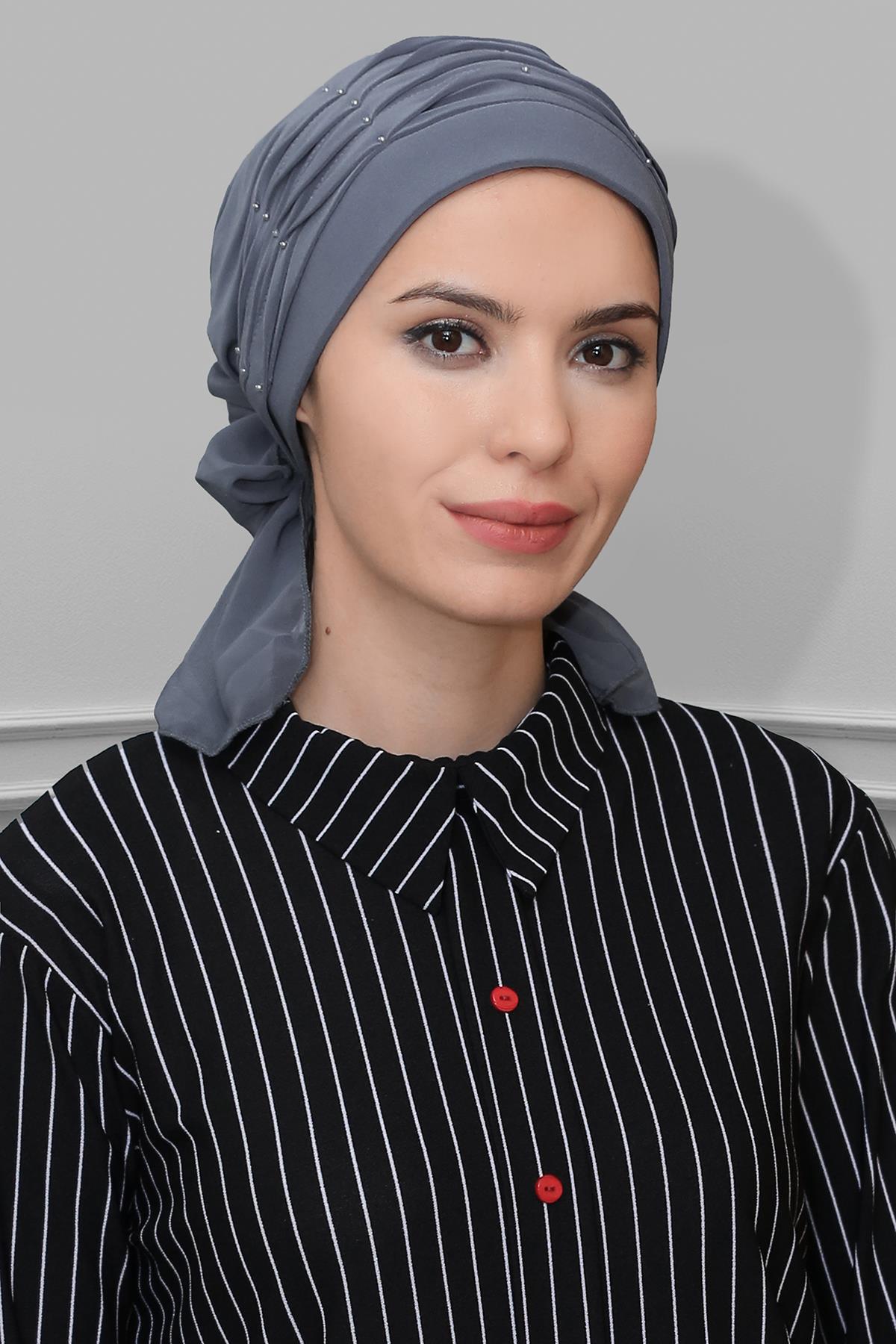 Gri Pratik Hazır Geçmeli Tesettür Bone Sandy Kumaş İncili Pileli Nervürlü Güllü 1805_15