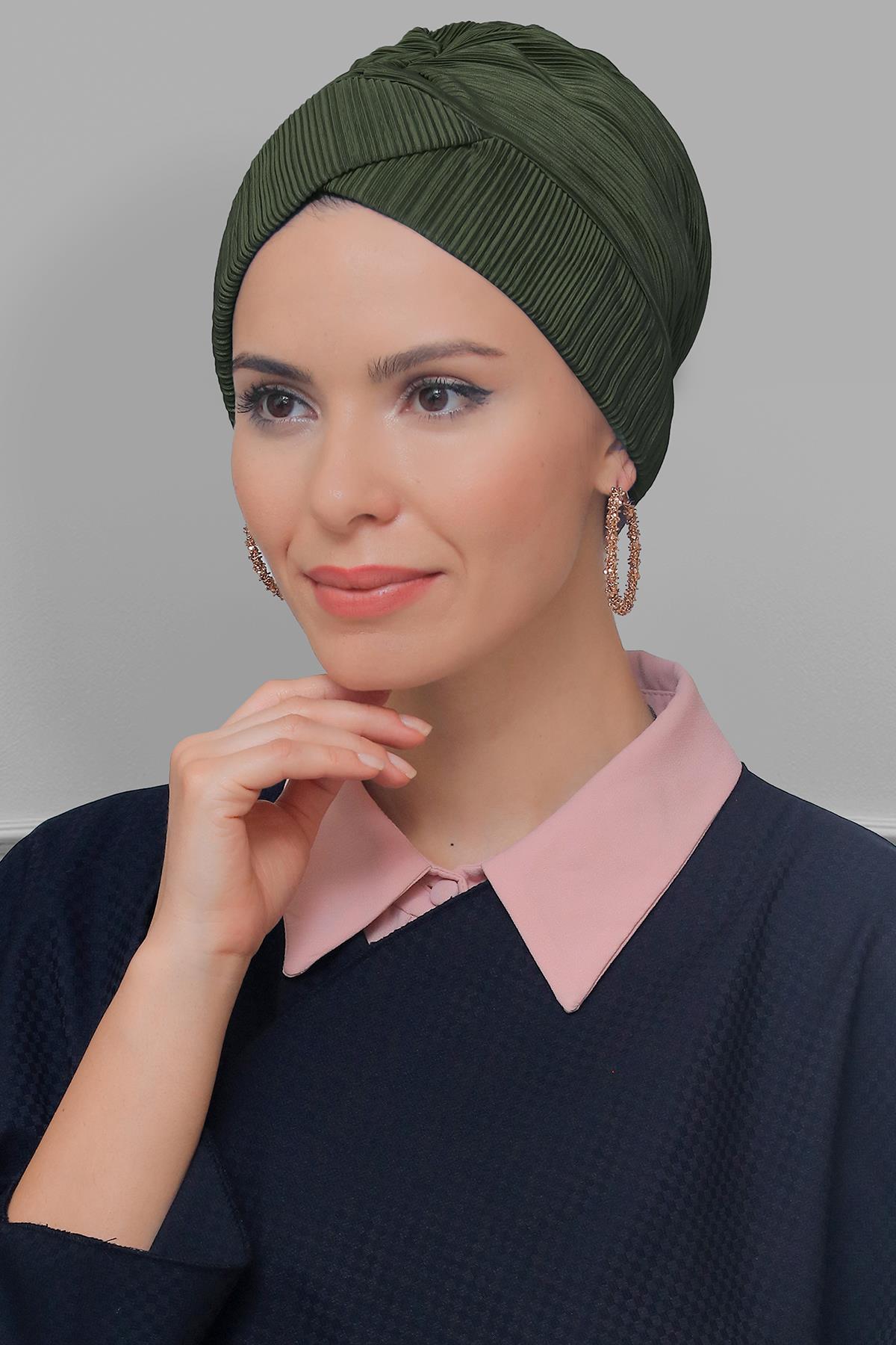 Haki Pratik Hazır Geçmeli Tesettür Bone Fukuro Piliseli Çapraz Büzgülü 1822_09