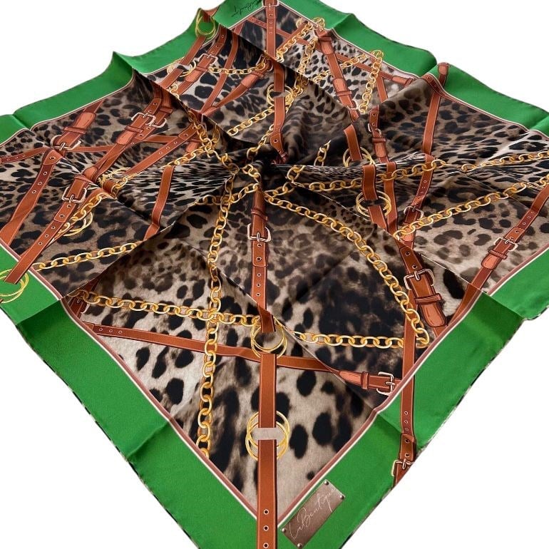 La Boutique Tivil İpek Eşarp Yeşil Leopar Desen 2103 - 02