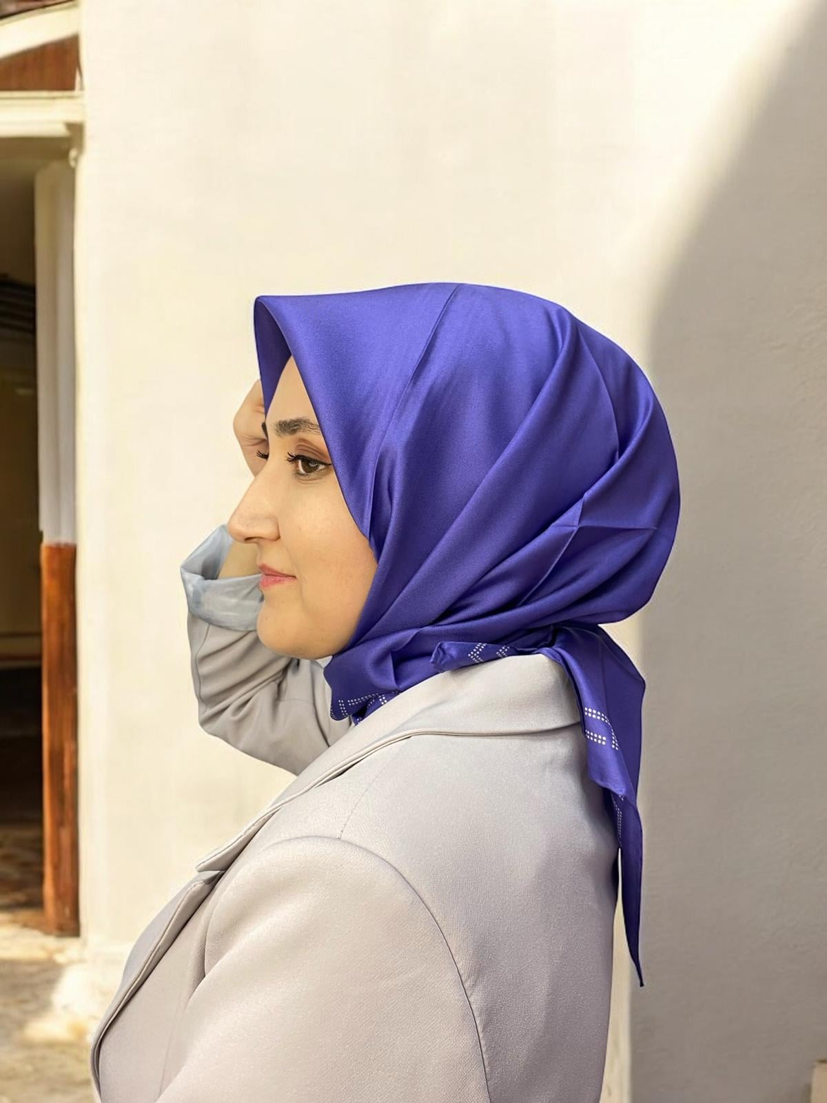 L'awilia Koyu Leylak Kenarı Çerçeveli Düz Renk Tivil İpek Eşarp 26274-12