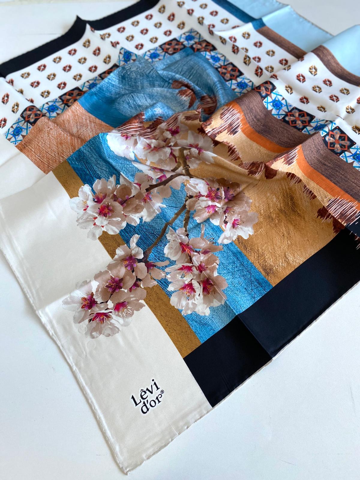 Levidor Silk Twill Scarf 46973 White Mixed Pattern