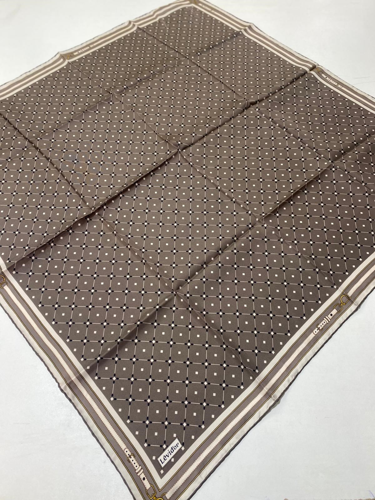 Levidor Tivil Saf İpek Eşarp IST 2709-1 Vizon Armürlü Desen