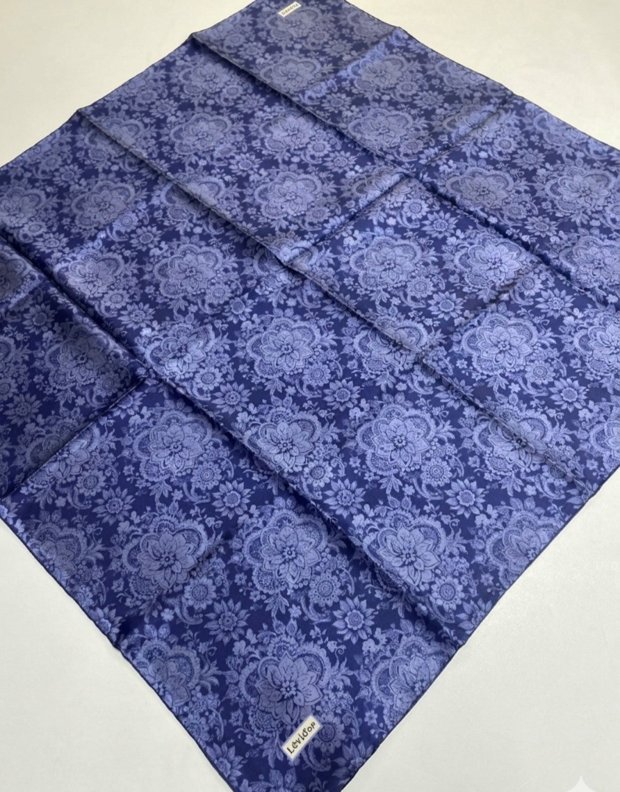 Levidor Tivil Saf İpek Eşarp IST 3025-2 Lacivert Çiçek Desen