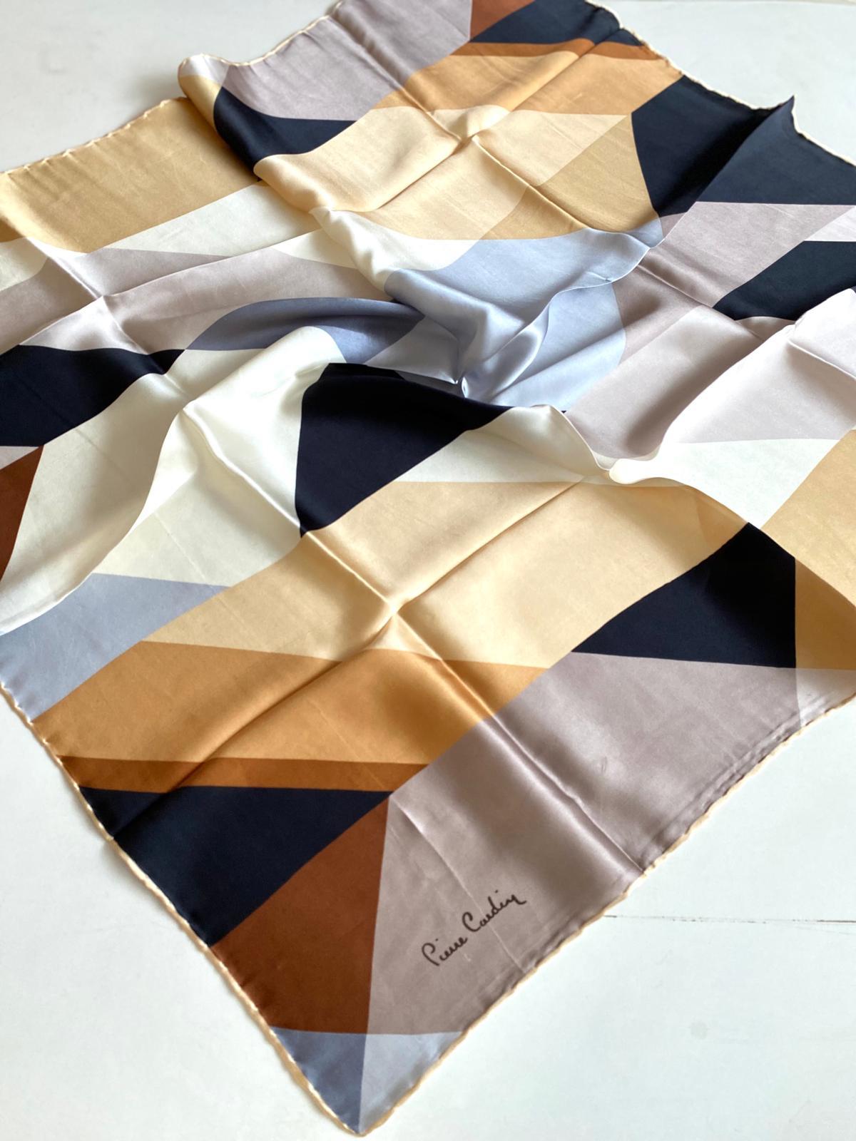 Pierre Cardin Defolu Sura İpek Eşarp  42222 Dore-Vizon Karışık  Desen