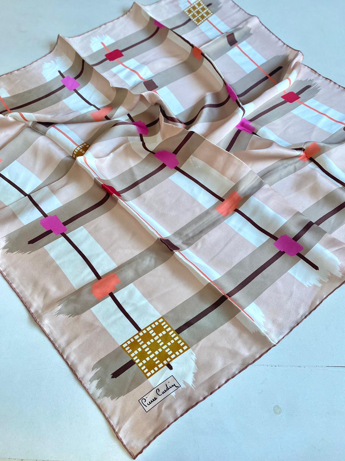 Pierre Cardin Defolu Sura İpek Eşarp 41555 Açık Yavruağzı-Vizon  Düz  Desen