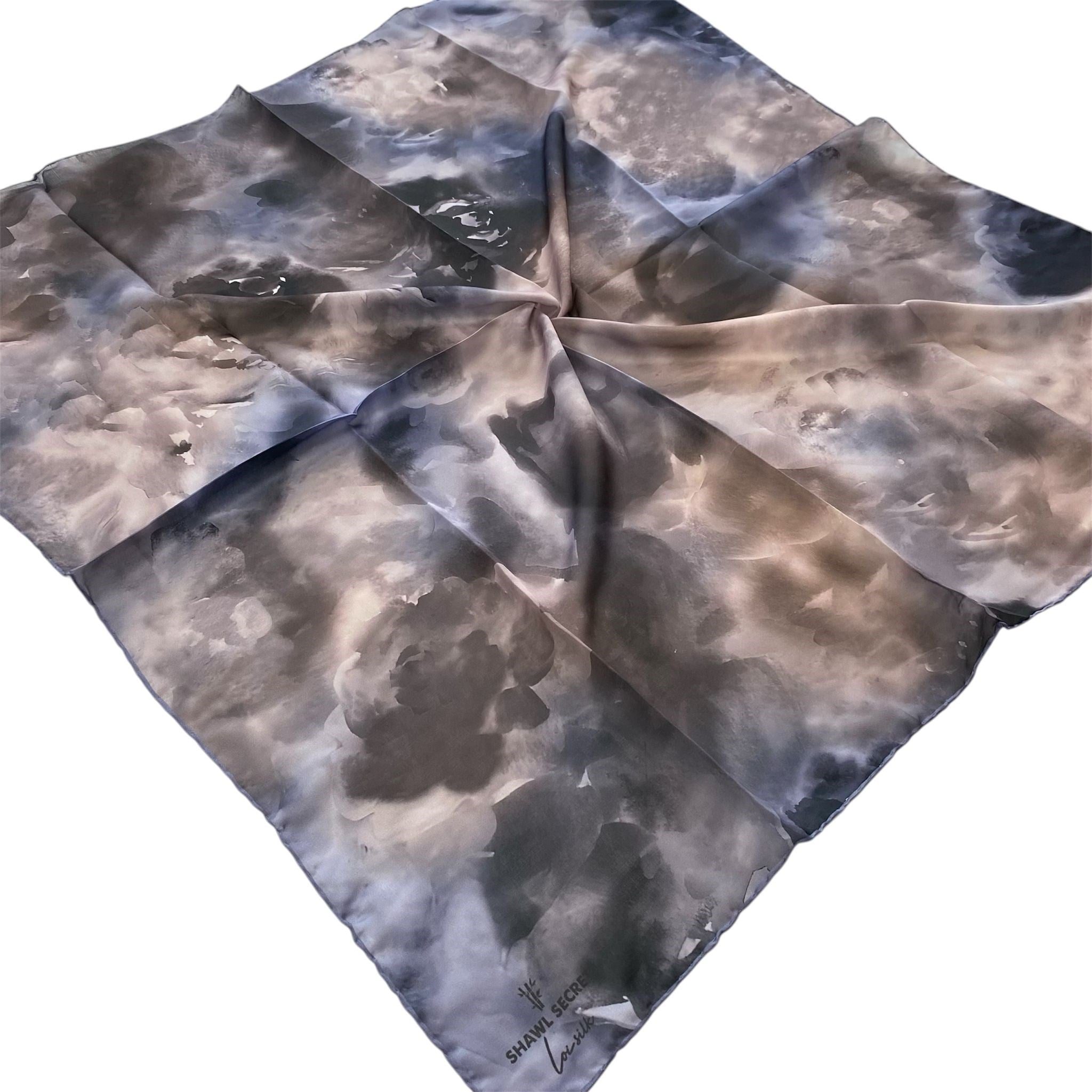 Shawl Secret Loi Silk İpeksi Eşarp Mavi-Gri Bulut Desen 54204