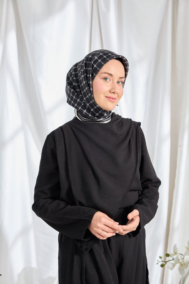 Silk Home Tiviil İpek Eşarp Monogram Siyah