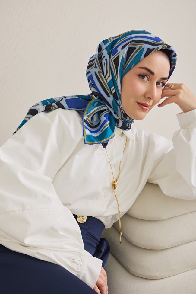 Silk Home Tivil İpek Eşarp IST 11505- 02 Turkuaz Geometrik Desen