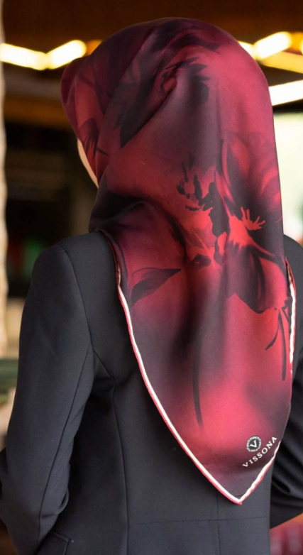 Vissona 100% Twill Ipek Çiçek Desenli Bordo Renkli 90x90 Dikim Şekli : El Dikişi Eşarp 6269 - 0018