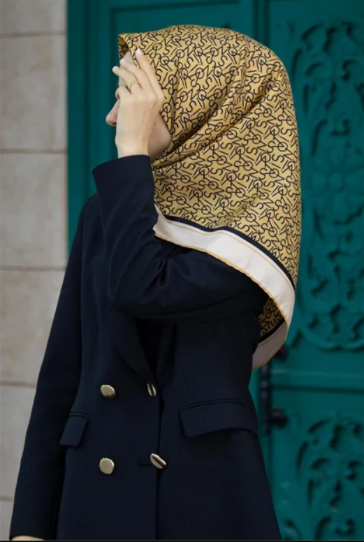 Vissona Tivil Gold - Siyah Renkli İpek Eşarp IST51791-4-0011-0001 Siyah Karışık Desen
